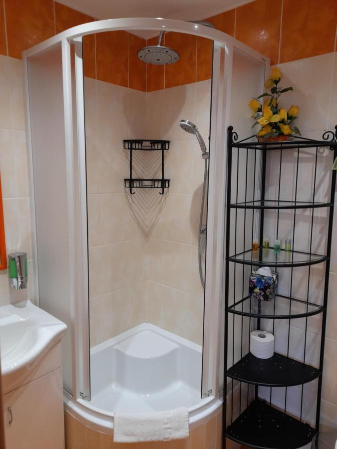 Penzion U Bernardyna Tachov  Ngoại thất bức ảnh